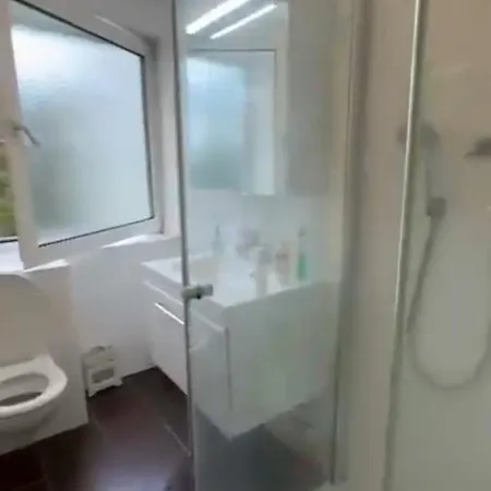Homestay szállás Cozy Furnished Balcony In 2-person Shared Flat-oktoberfest *